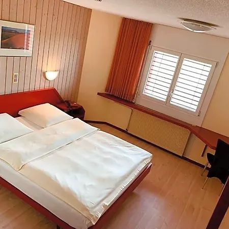 Hotel Lyssach 2* Lyssach