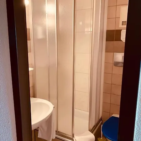 Hotel Lyssach 모텔